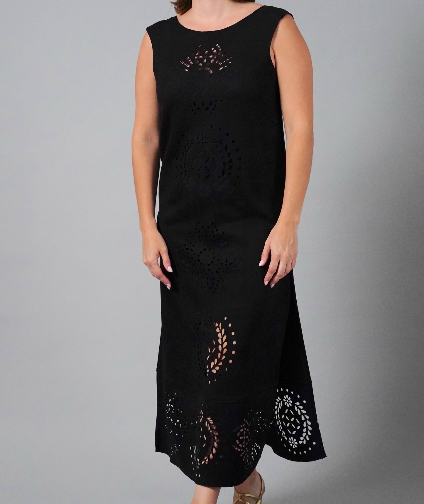 BLACK DALIA
