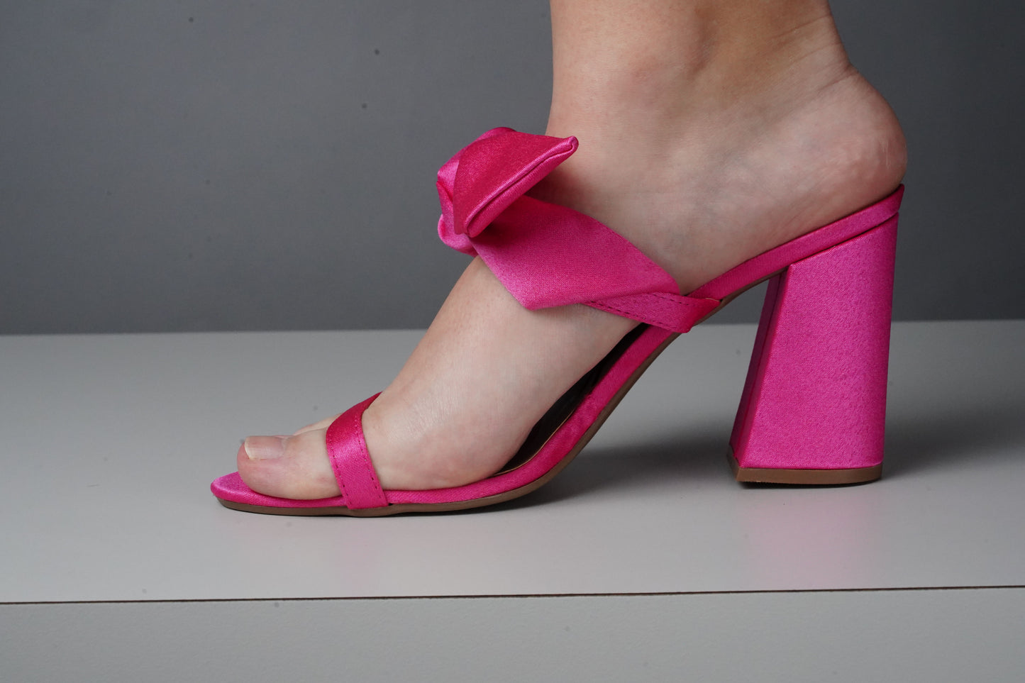 FUCSIA CARLOS HEELS