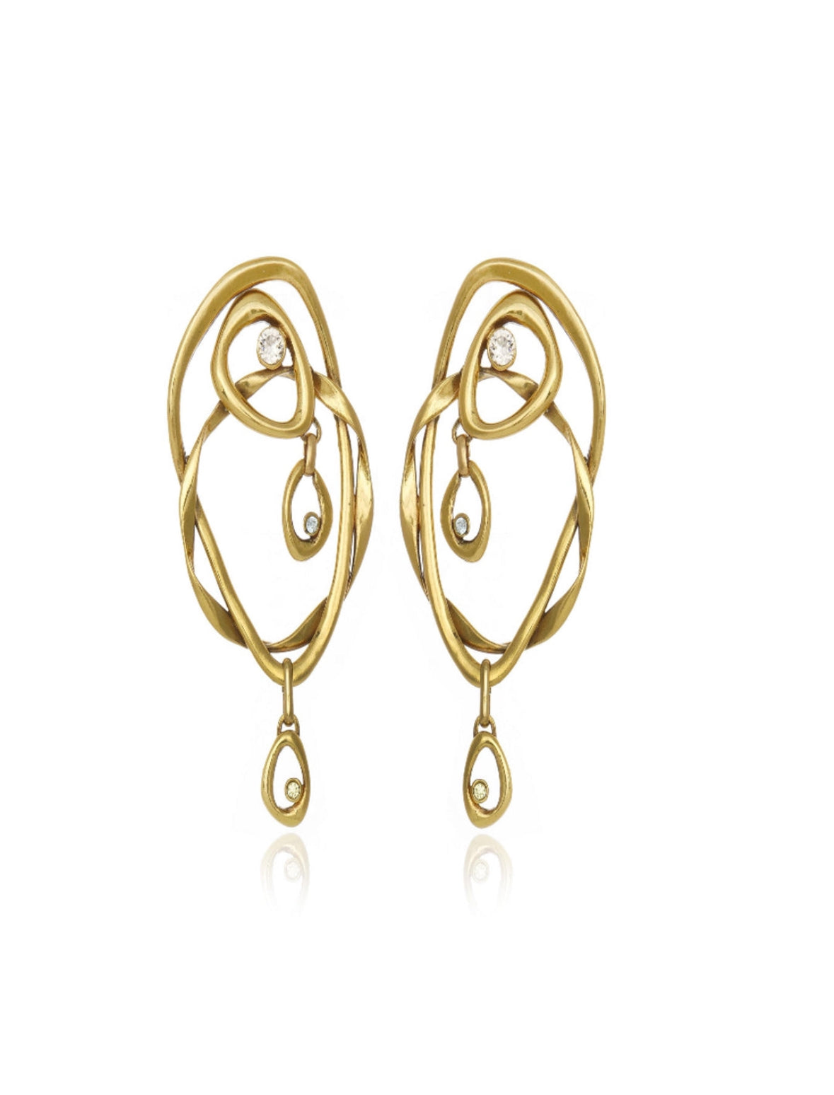 LONG GOLDEN CEDULA EARRINGS