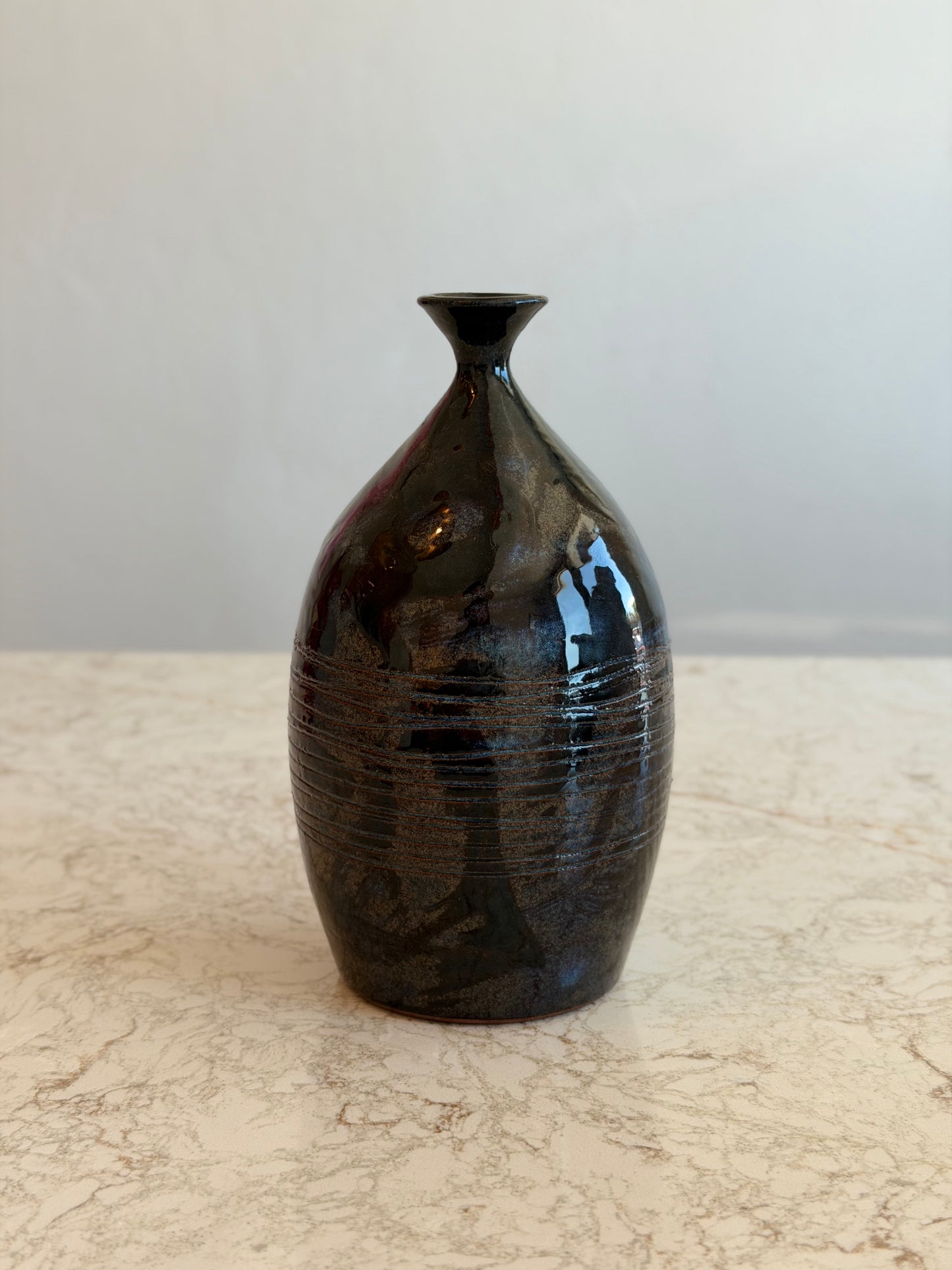 ONYX ARTISAN GLAZED CERAMIC