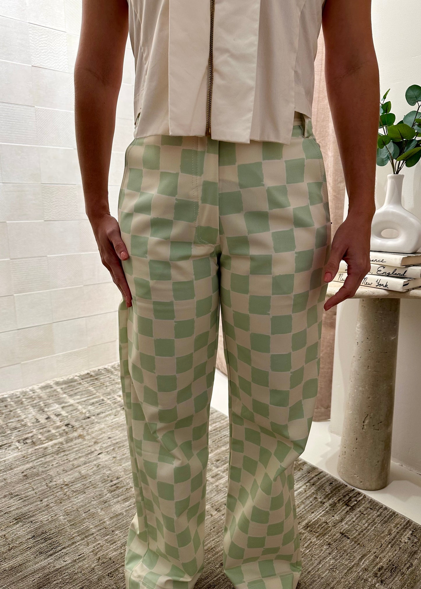 GREEN CANVAS PANTS Small