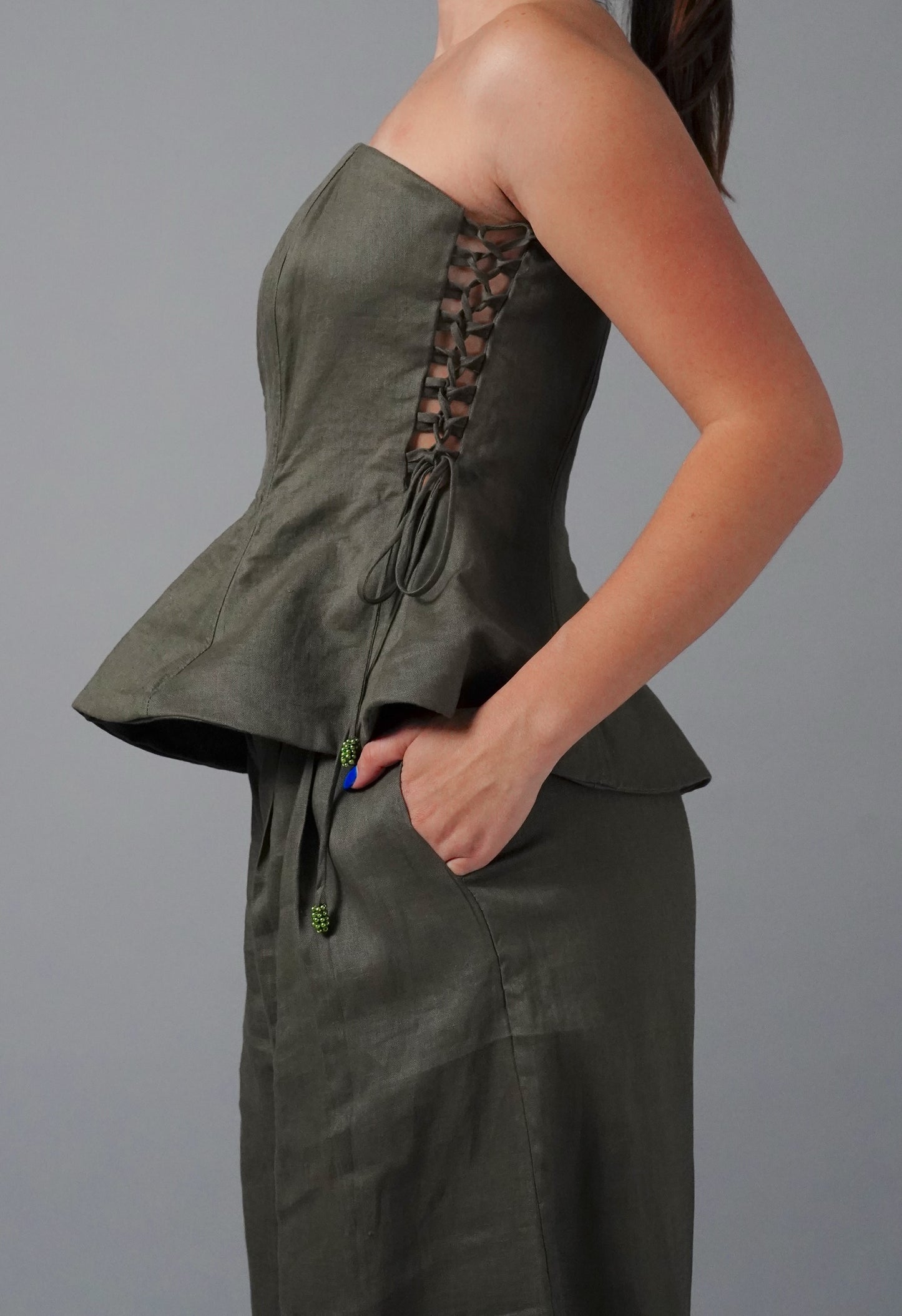 OLIVE BUSTIER