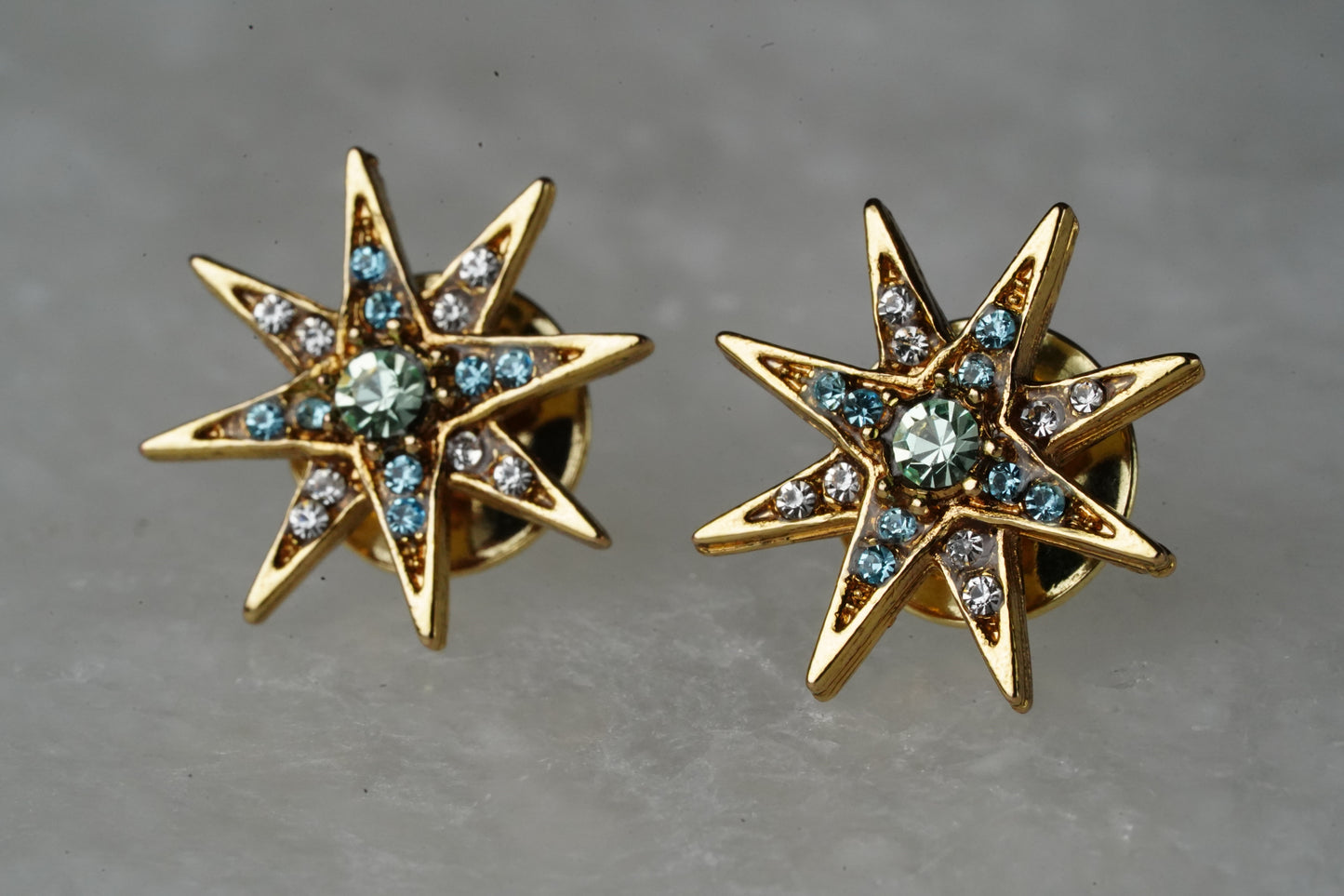 SMALL GOLDEN STAR 8610A