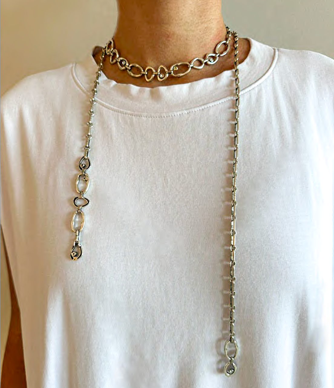 LONG SILVER CEDULA NECKLACE