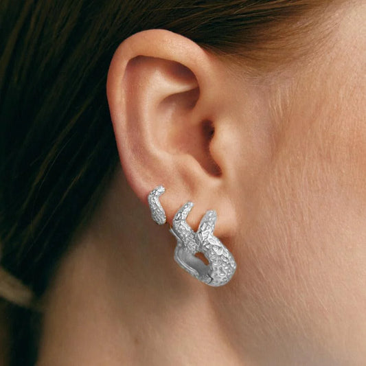 HERA SILVER HOOPS MEDIUM