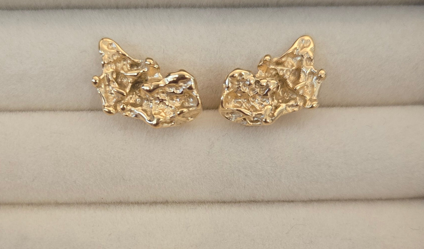 MIDAS GOLD STUDS