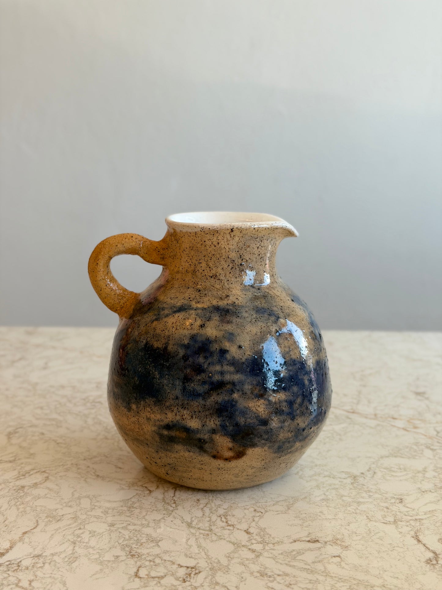 ROUND ARTISAN GLAZED CERAMIC