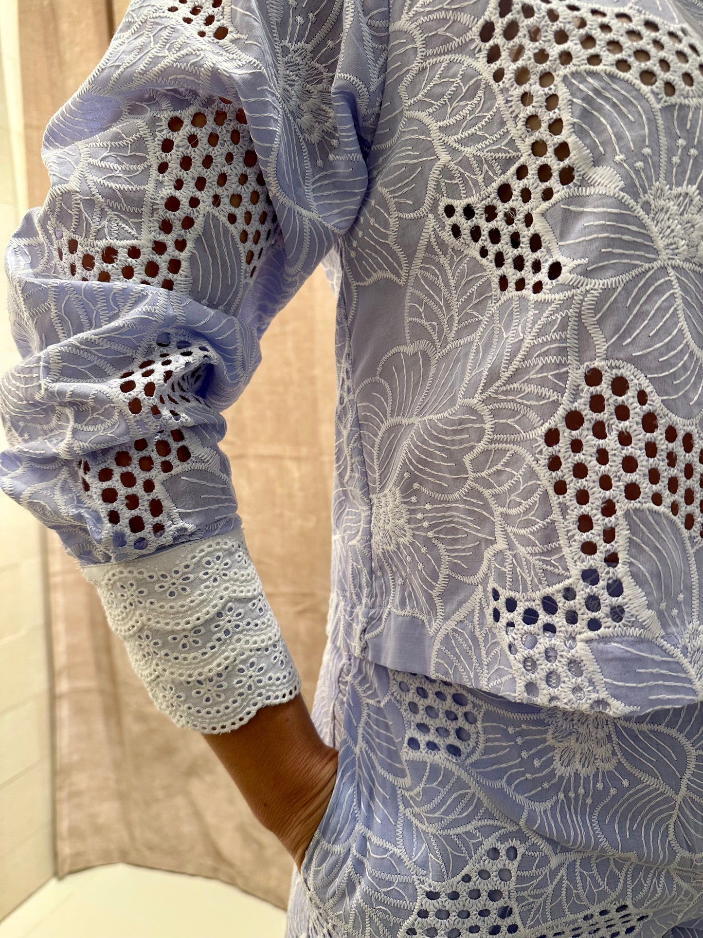 BLUE DALILA BLOUSE