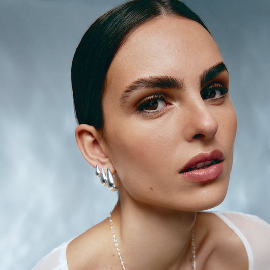 PENSIVE SILVER MEDIUM EARRINGS