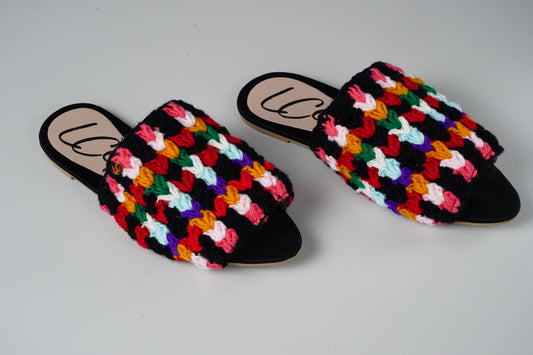 MULTICOLOR ARTISAN FLATS