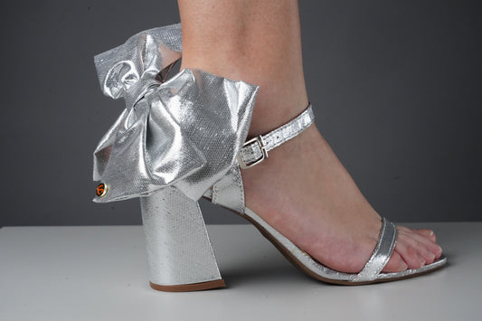 SILVER MOSCOW HEELS
