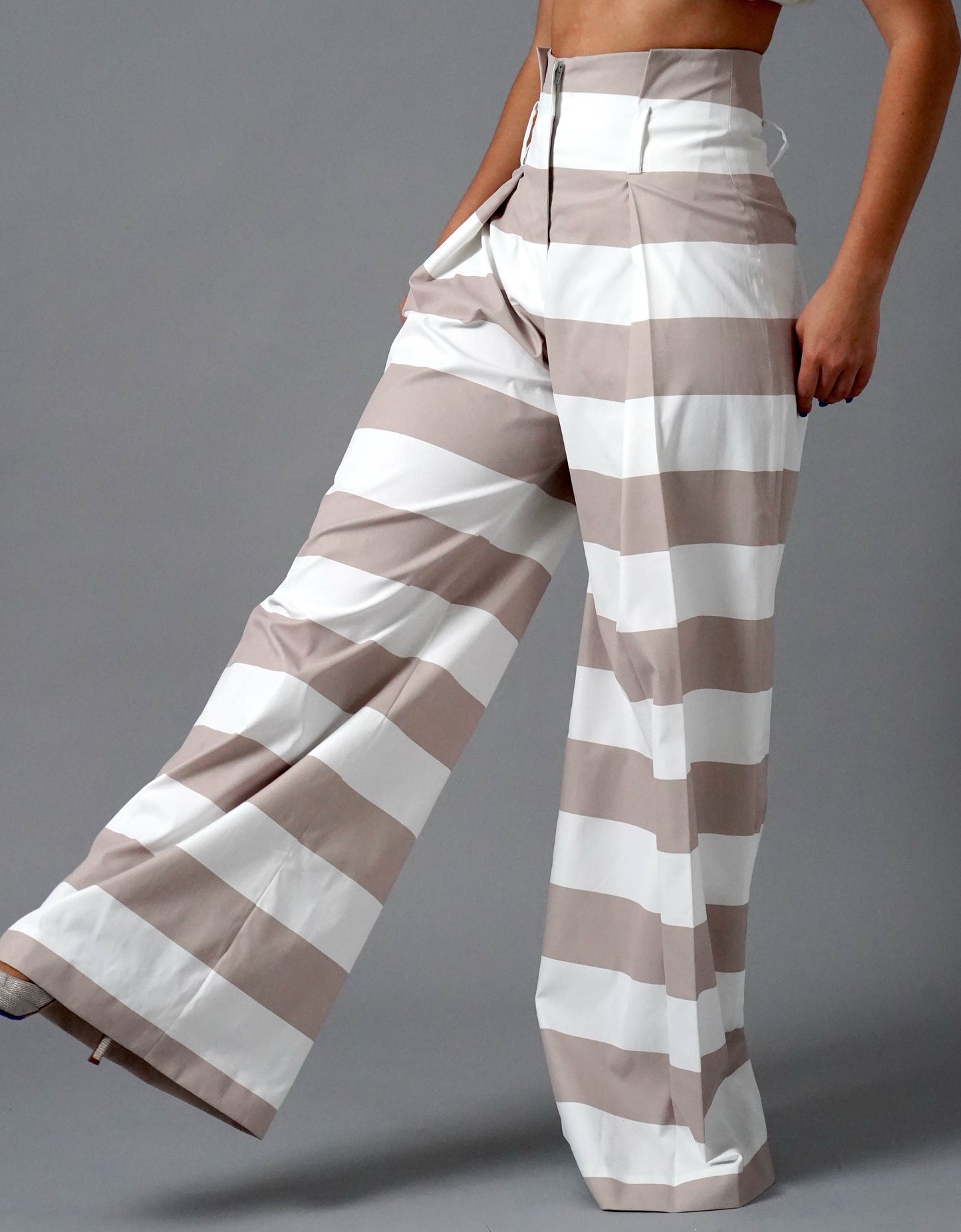 CREAM & WHITE STRIPE PANTS