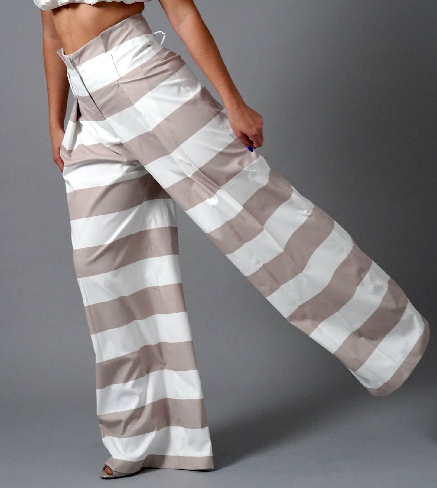CREAM & WHITE STRIPE PANTS